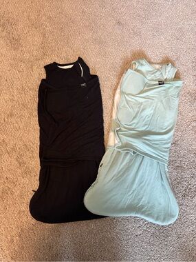 2 Kyte Baby Sleepsack Swaddlers (black and mint) size XS 1.0 Tog